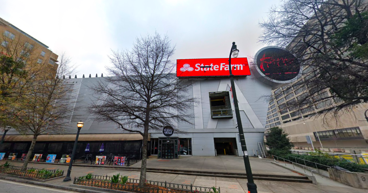 Web find parking charges, opening hours and a parking map of all 131 centennial olympic park drive nw garages, street parking, pay and display, parking meters and private. Former Philips Arena clock, a downtown landmark, is being replaced